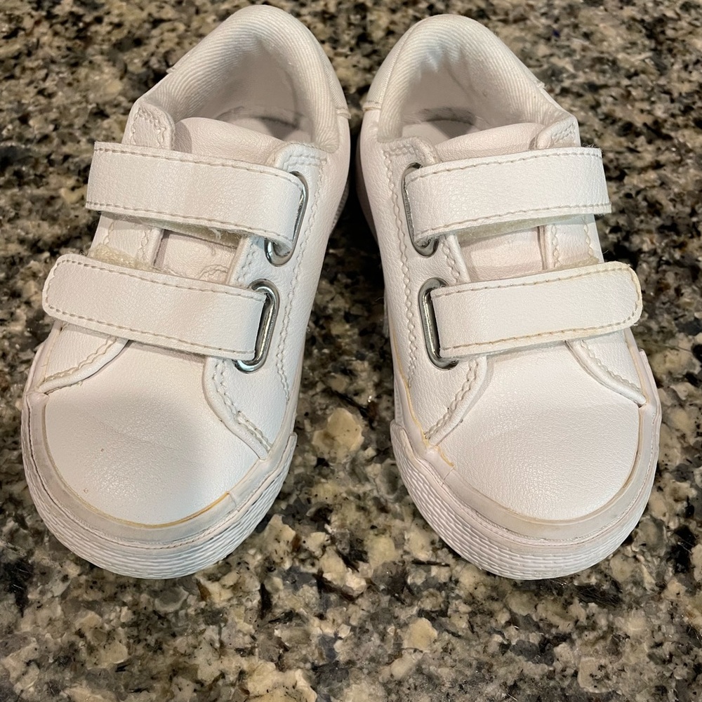 Velcro sneakers